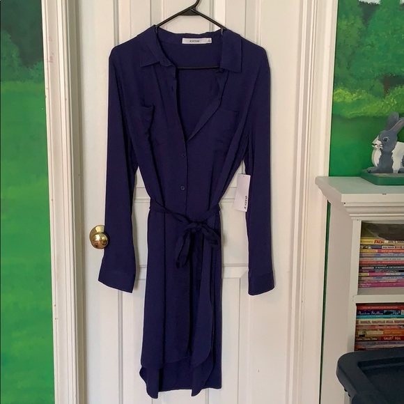 Dress - Picture 2 of 4